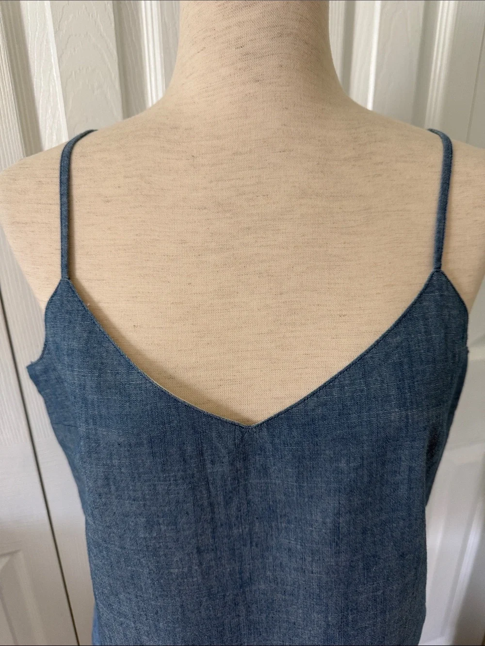 NWT J. Crew Blue Chambray V-Neck Spaghetti Strap Camisole Sz 8